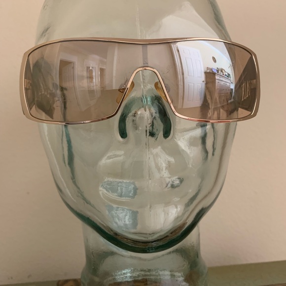 Armani Exchange Sunglasses: Gold Frame, Brown Lenses - Picture 1 of 6